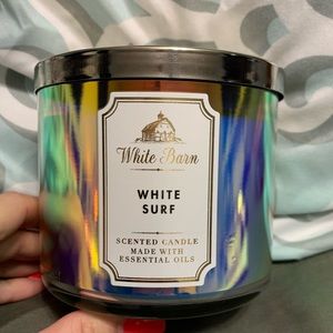 White Surf Bath and Body Works Candle